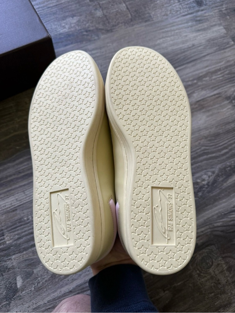 NWB - Raf Simons Runner Sneakers - Picture 8 of 9
